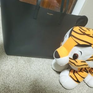 💯💥💥💥Authentic Saint Laurent shopping tote